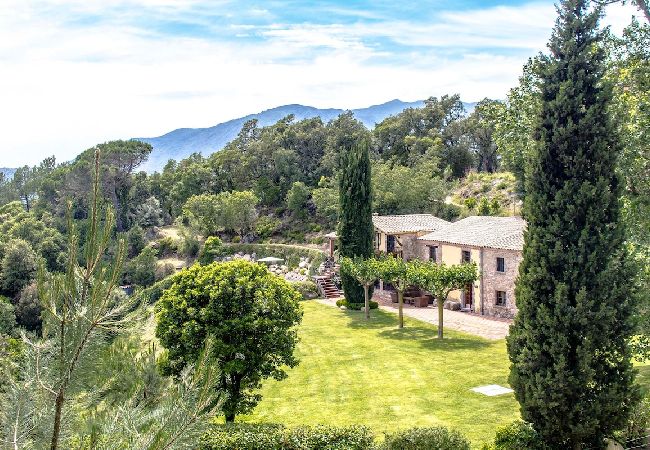 Villa in Sant Feliu de Buixalleu - Stunning Costa Brava mountain retreat - beach 30km Villa in Sant Feliu de Buixalleu - Stunning Costa Brava mountain retreat - beach 30km