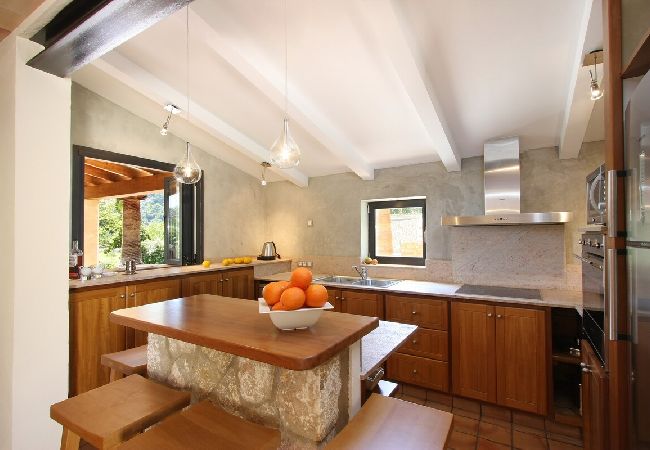 Villa in Mallorca - Gorgeous Villa-only 15 min walk to Pollensa! Villa in Mallorca - Gorgeous Villa-only 15 min walk to Pollensa!