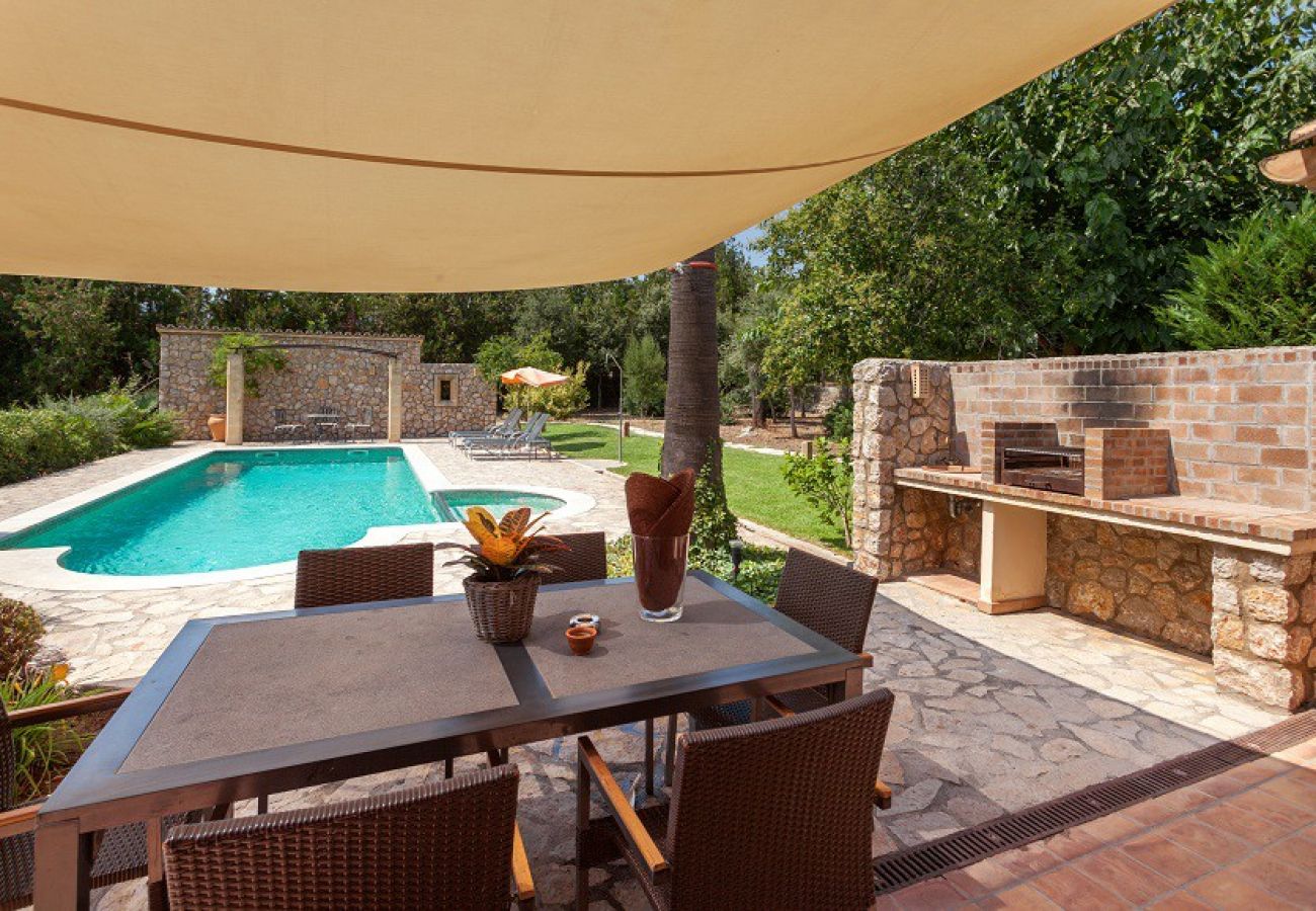 Villa in Palma de Mallorca - Gorgeous Villa-only 15 min walk to Pollensa!