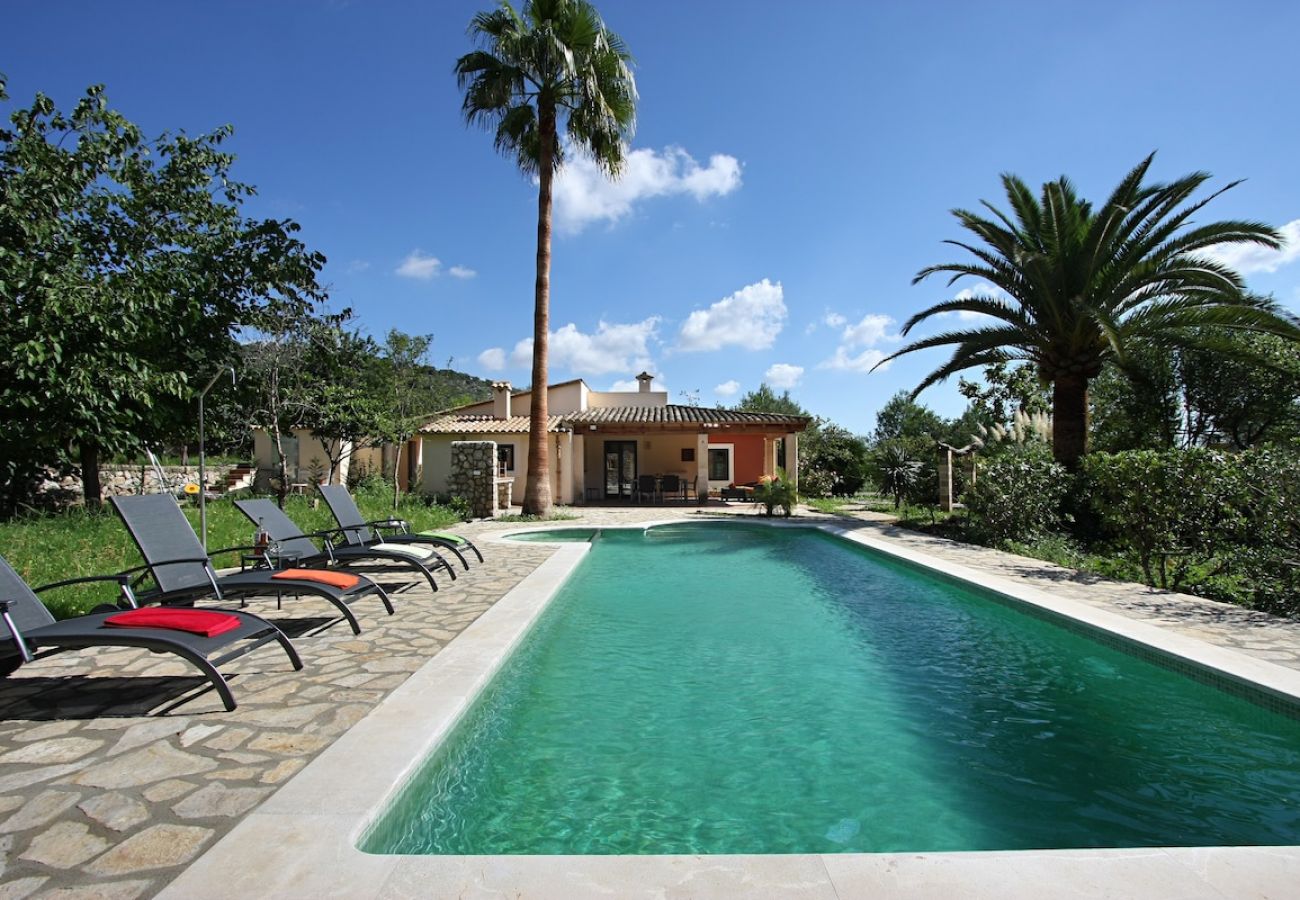 Villa in Palma de Mallorca - Gorgeous Villa-only 15 min walk to Pollensa!