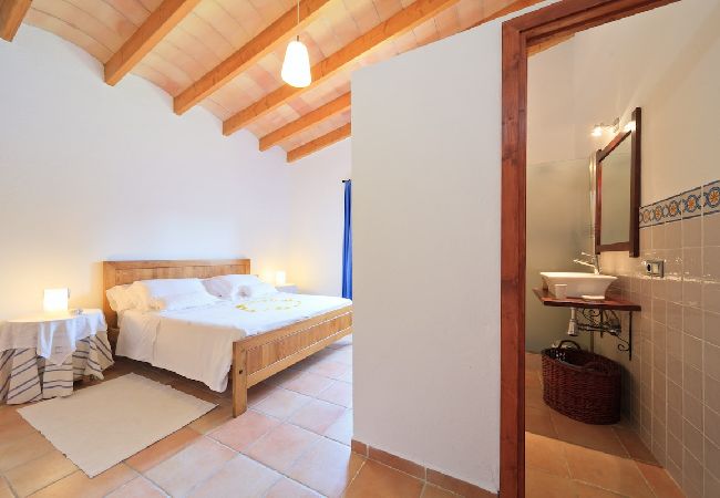 Villa in Pollensa -  Elegant Villa - only 1.5km to Pollensa town! Villa in Pollensa -  Elegant Villa - only 1.5km to Pollensa town!