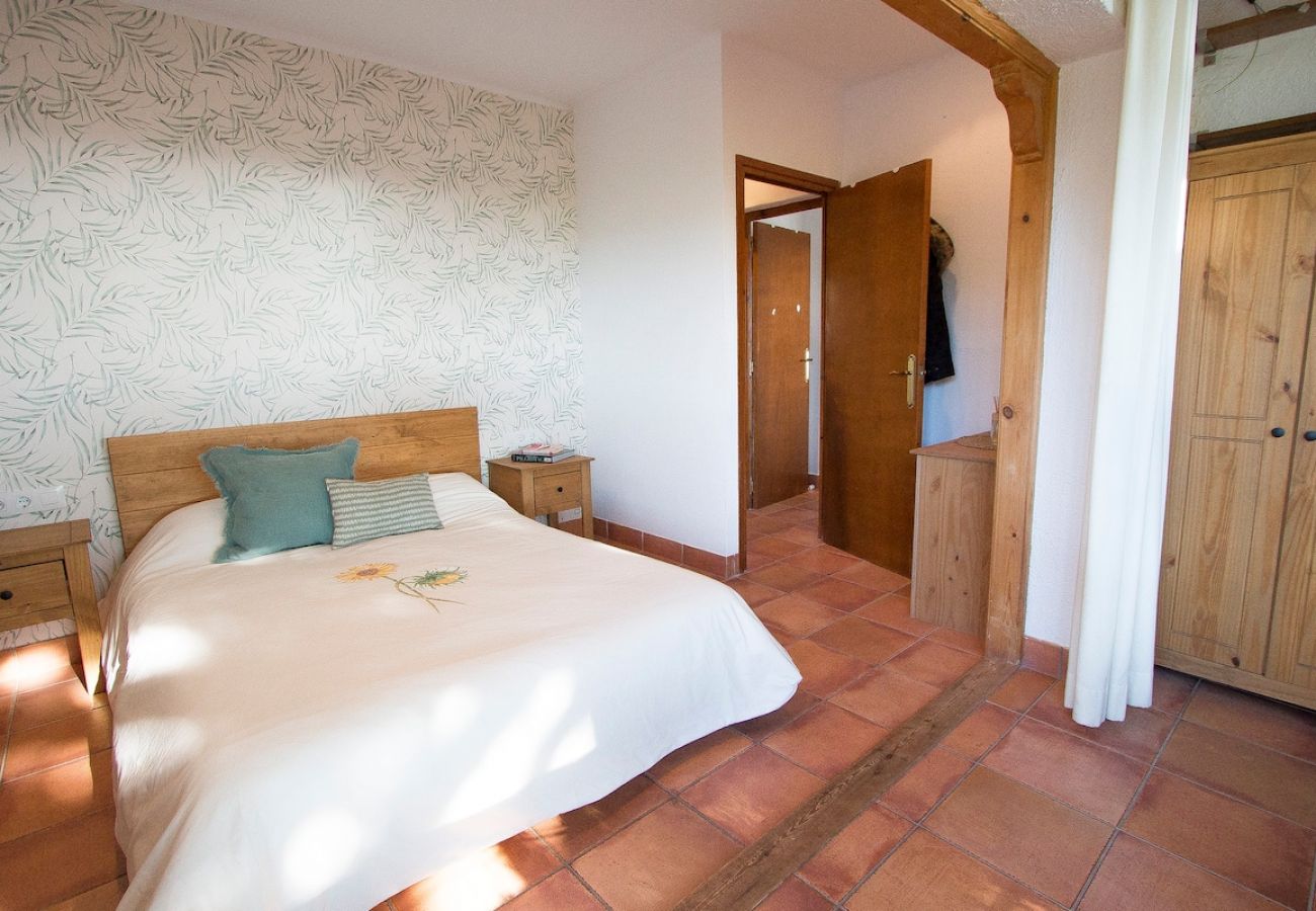 Villa in Sant Cebrià de Vallalta - Sophisticated elegance and views close to BCN!