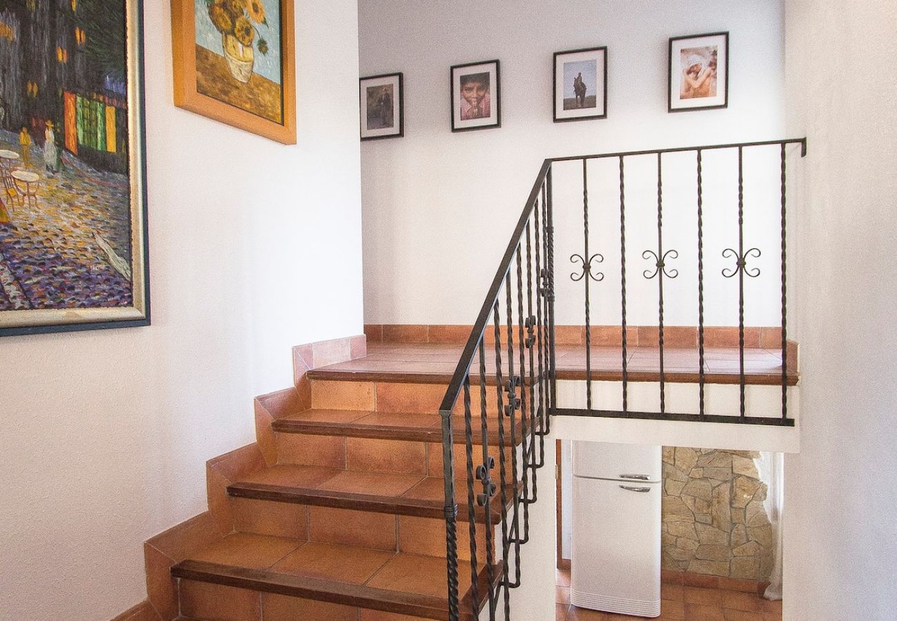 Villa in Sant Cebrià de Vallalta - Sophisticated elegance and views close to BCN!