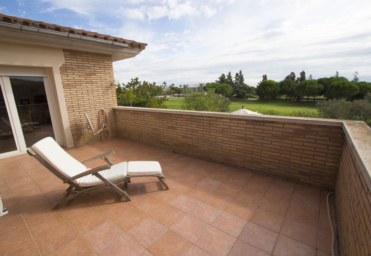 Villa in Reus - Port Aventura,Golf, Costa Dorada at your doorstep