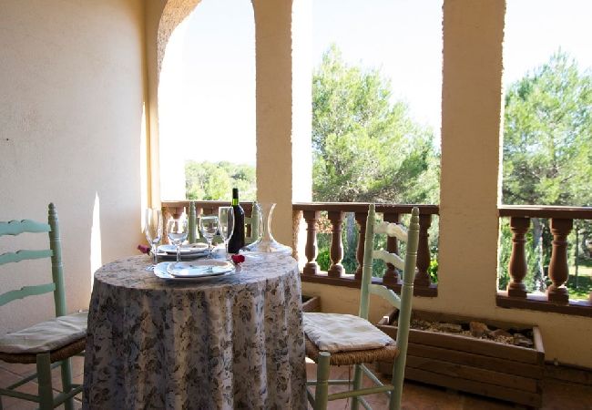 Villa in Vacarisses - Peaceful Perfection - only 30km from Barcelona!