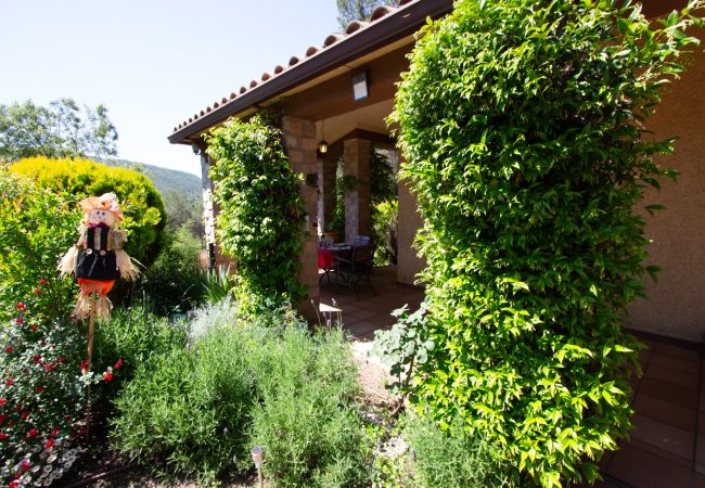 Villa in Vacarisses - Peaceful Perfection - only 30km from Barcelona! Villa in Vacarisses - Peaceful Perfection - only 30km from Barcelona!