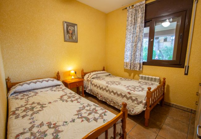 Villa in Vacarisses - Peaceful Perfection - only 30km from Barcelona! Villa in Vacarisses - Peaceful Perfection - only 30km from Barcelona!