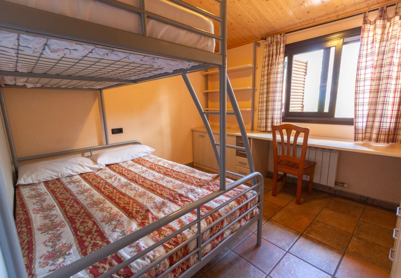 Villa in Vacarisses - Peaceful Perfection - only 30km from Barcelona!