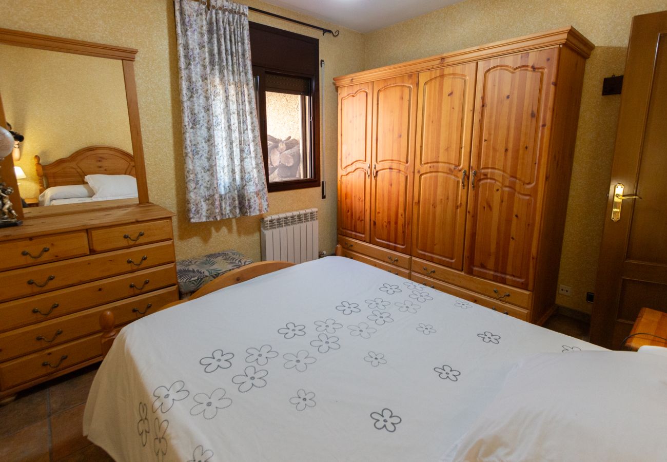Villa in Vacarisses - Peaceful Perfection - only 30km from Barcelona!