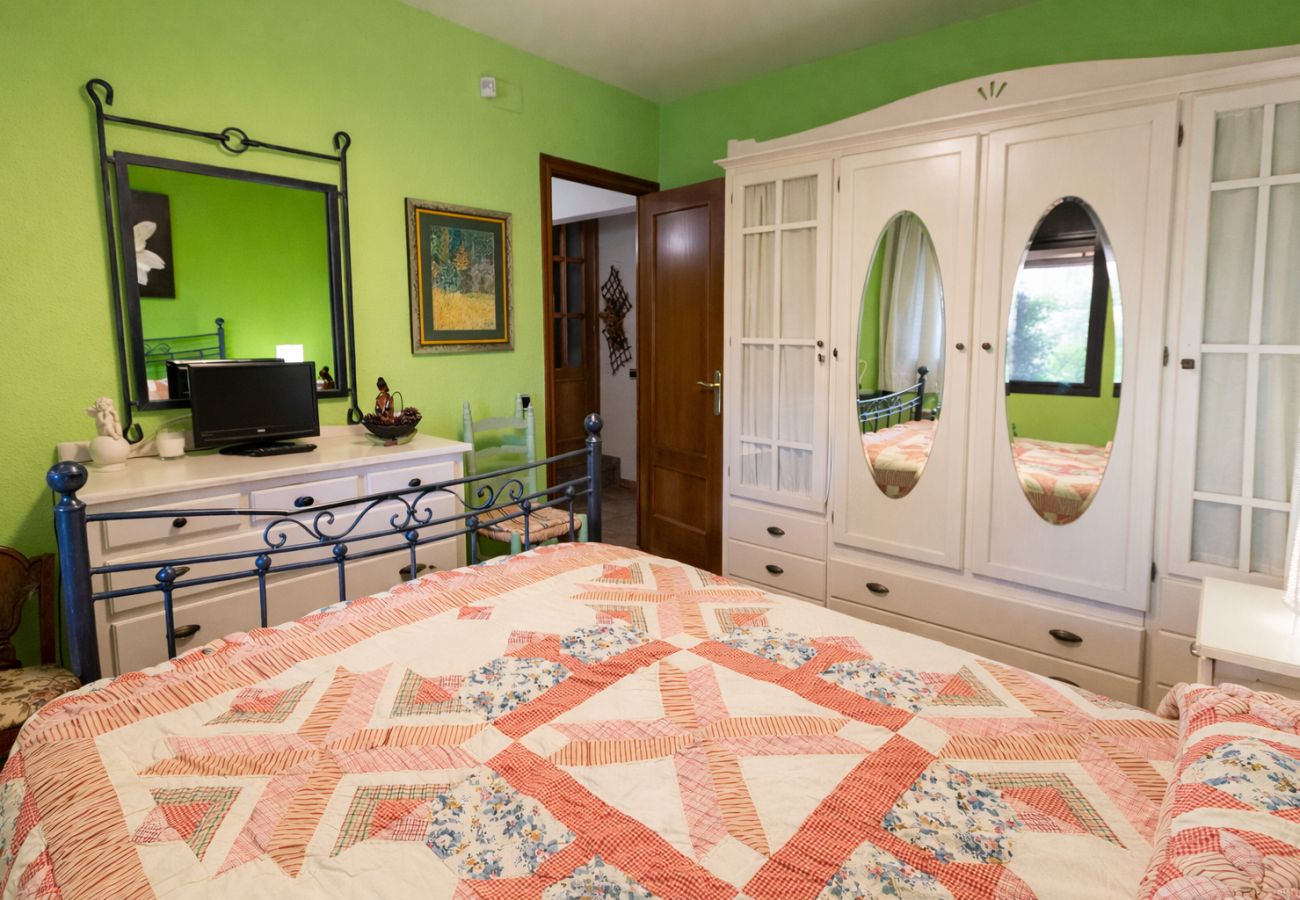 Villa in Vacarisses - Peaceful Perfection - only 30km from Barcelona!