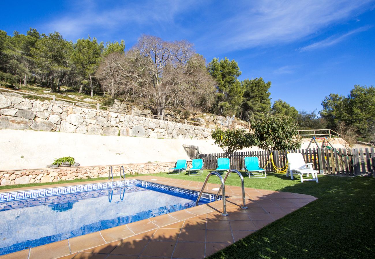 Villa in Puigpelat - Sublime seclusion in Catalonia wine Region!