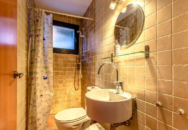 Villa in Caldes De Montbui - Stunning modern villa - just half hour to Barcelona! Villa in Caldes De Montbui - Stunning modern villa - just half hour to Barcelona!