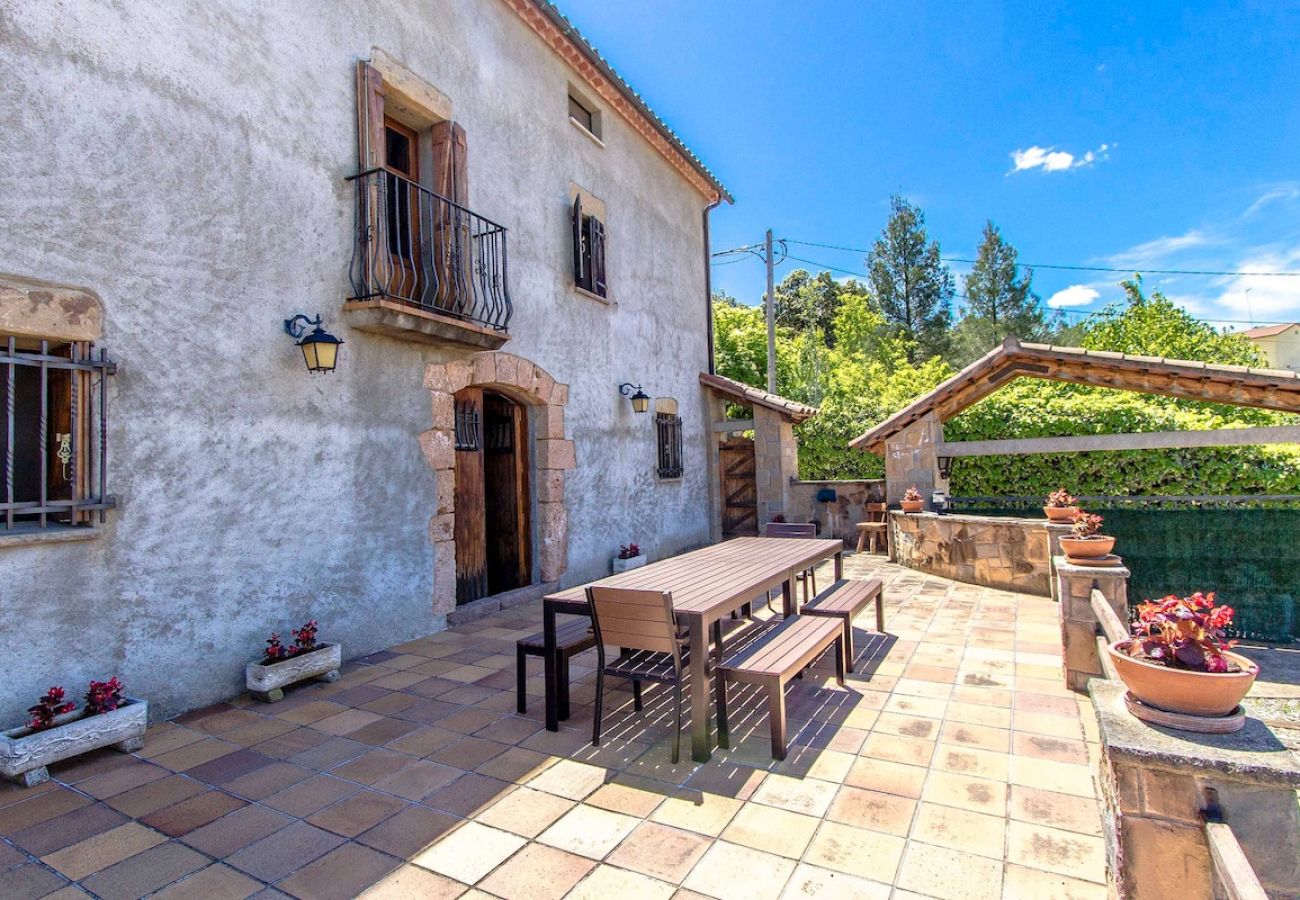 Villa in Rellinars - Divine and Delightful in Barcelona countryside