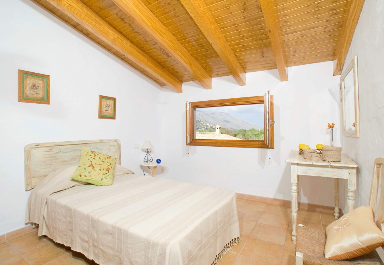 Villa in Palma de Mallorca - Pollensa retreat, walk to Old Town and 6km to beach! 