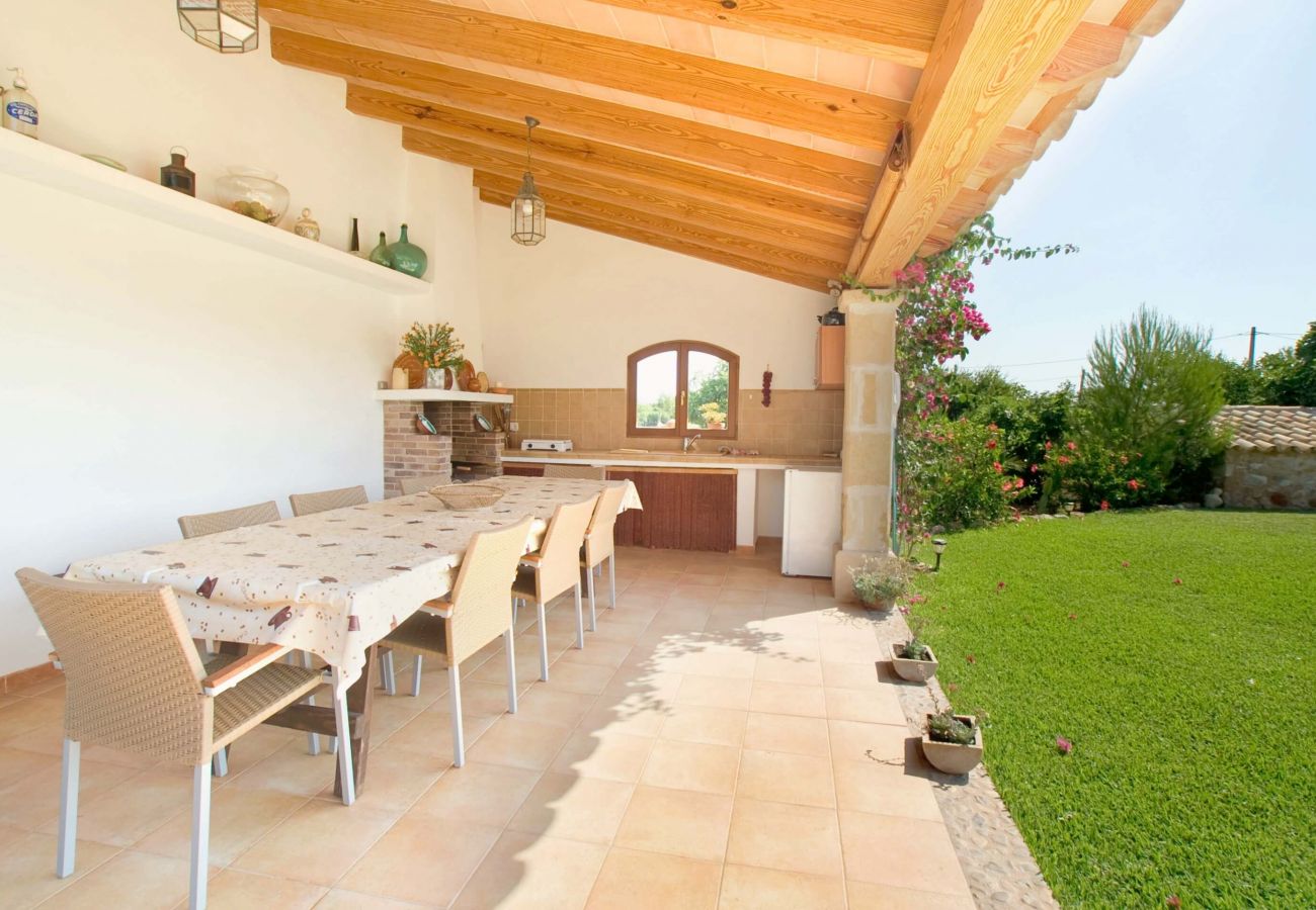 Villa in Palma de Mallorca - Pollensa retreat, walk to Old Town and 6km to beach! 