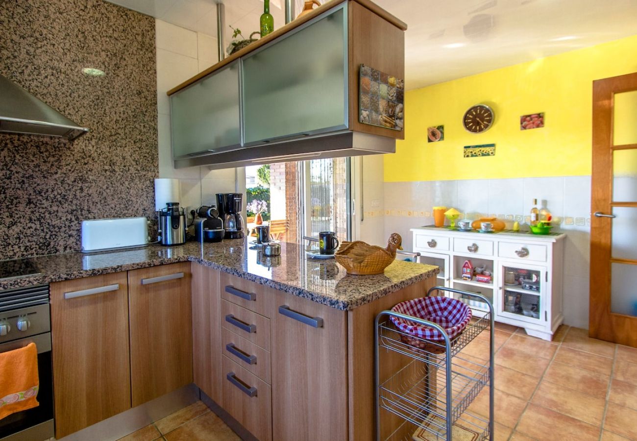 Villa in Sils - Nature, beach and fun in Costa Brava!