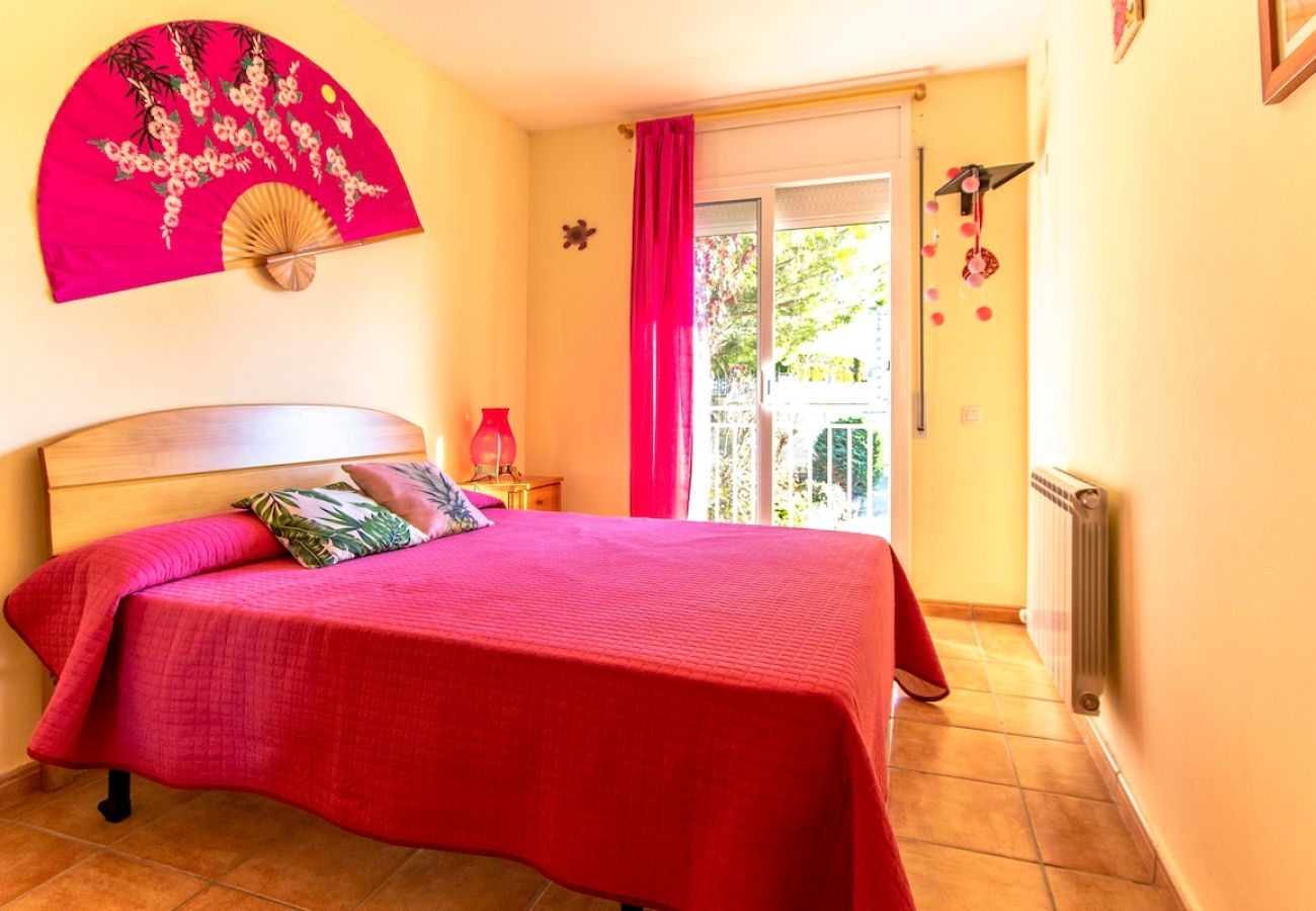 Villa in Sils - Nature, beach and fun in Costa Brava!