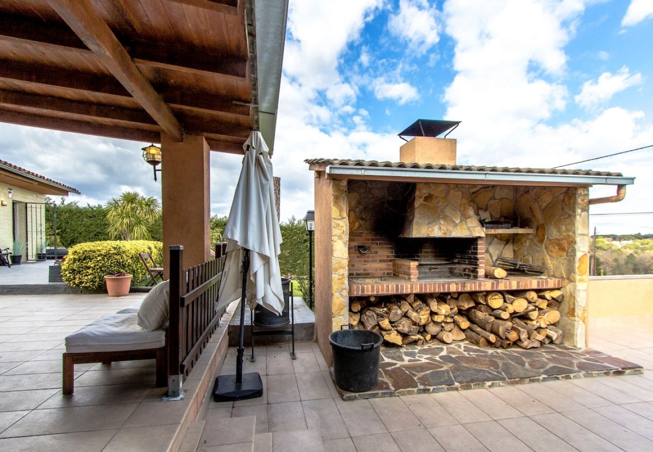 Villa in Santa Coloma de Farners - Unique Costa Brava Abode w/ train access to BCN