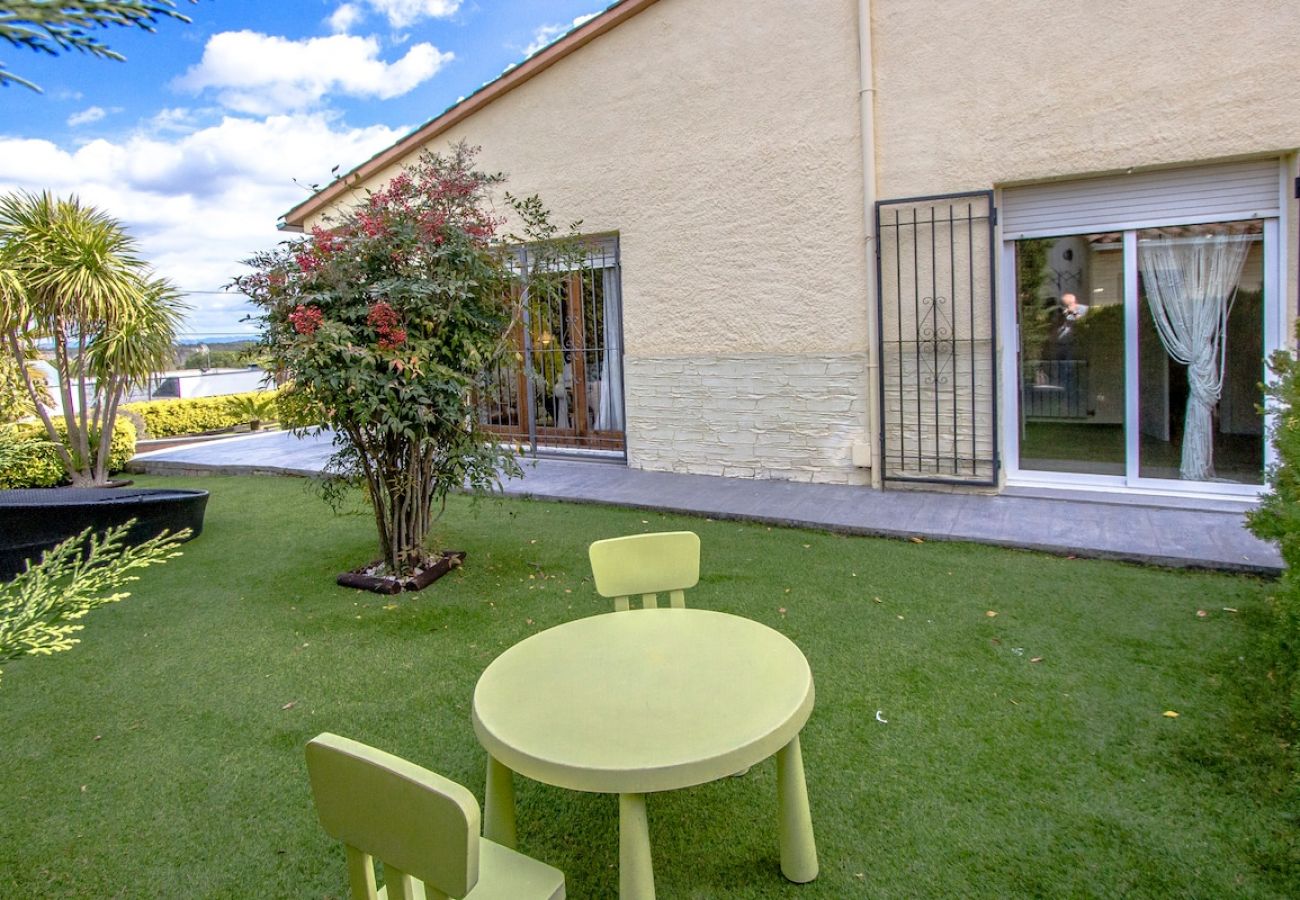 Villa in Santa Coloma de Farners - Unique Costa Brava Abode w/ train access to BCN