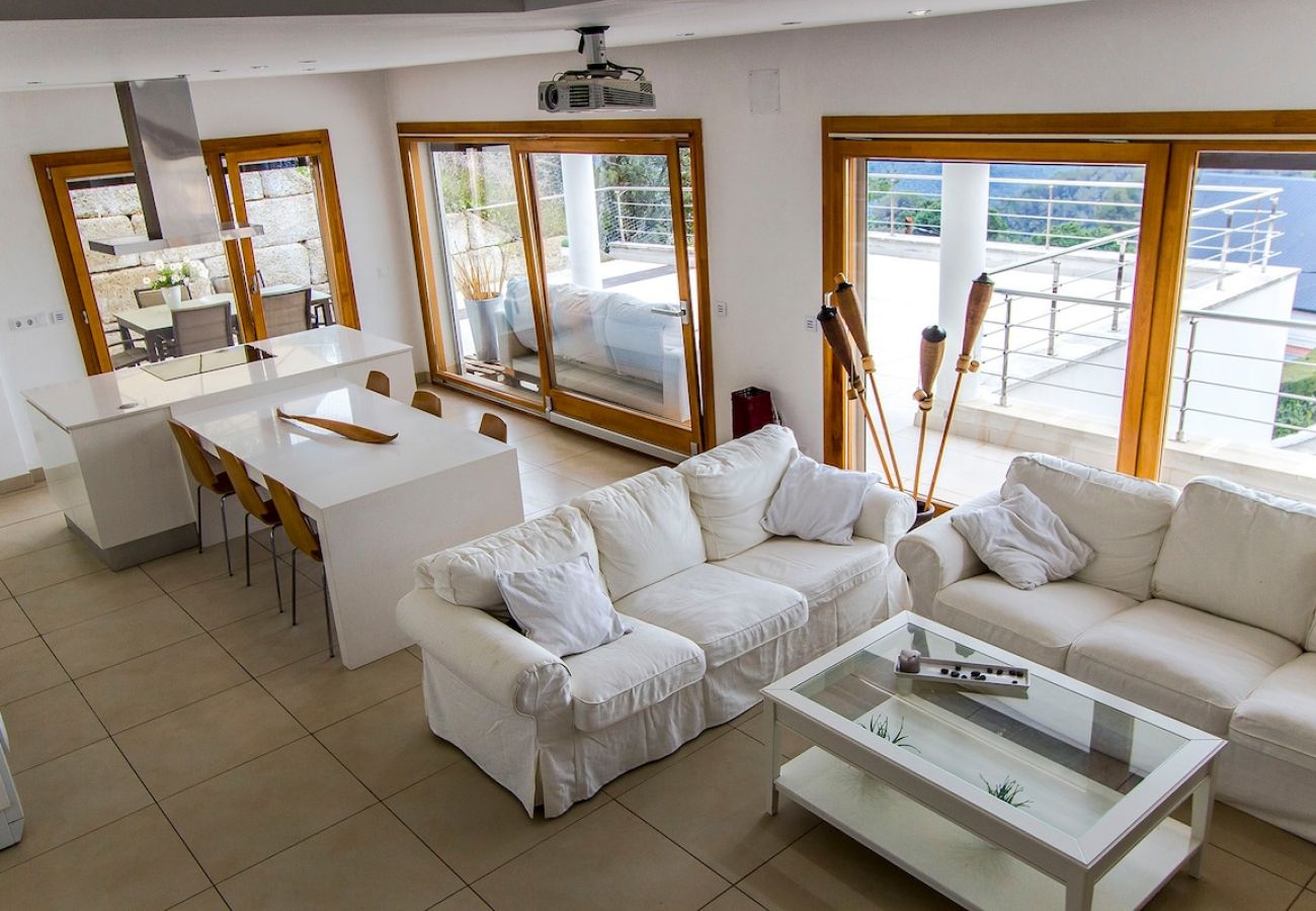 Villa in Sant Cebrià de Vallalta - Modern Magnificence - only a few km to the beach!