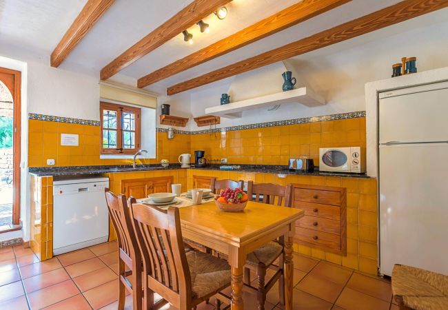 Villa in Palma de Mallorca - Charming villa - 4km to beach and 2km to Old Town!