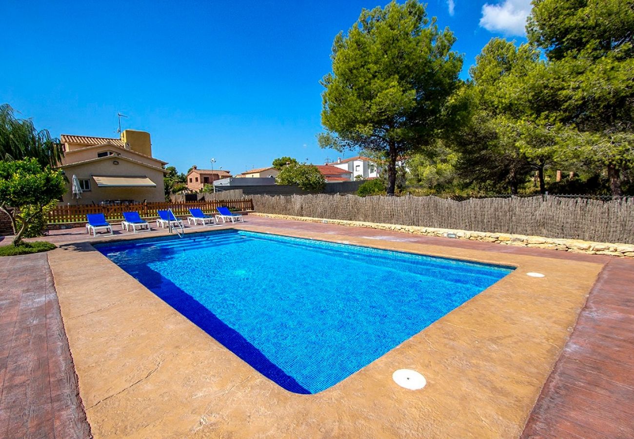 Villa in Roda de Barà -  Villa Roda Magical Costa Dorada only 2km to beach! 