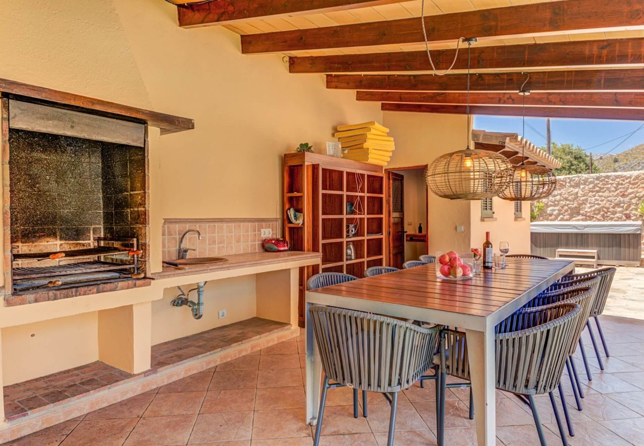 Villa in Palma de Mallorca - Spacious Villa just 6km to Mallorca’s beaches!