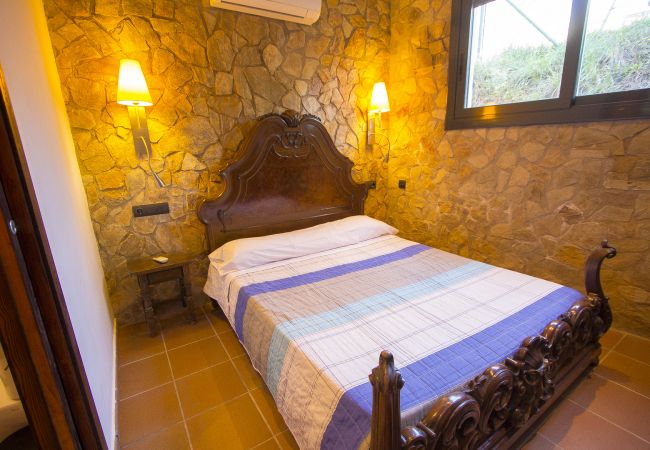 Villa in Sils - An oasis for up to 26 nature loving guests! Villa in Sils - An oasis for up to 26 nature loving guests!