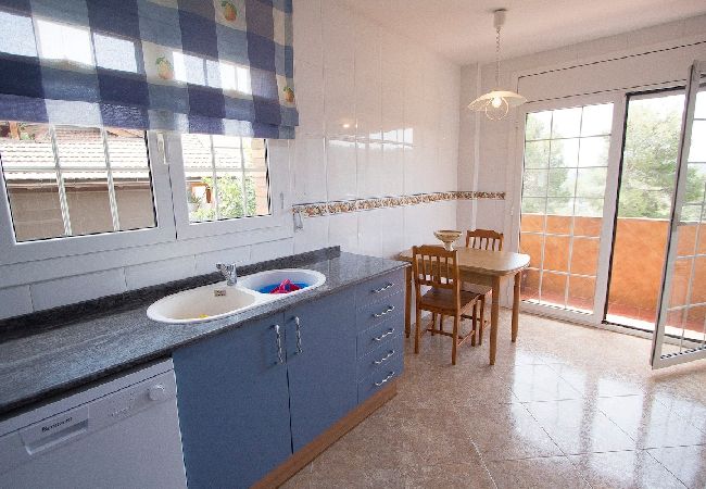 Villa in Torrelles de Llobregat - Nature & Tranquility only 25km from Barcelona  Villa in Torrelles de Llobregat - Nature & Tranquility only 25km from Barcelona