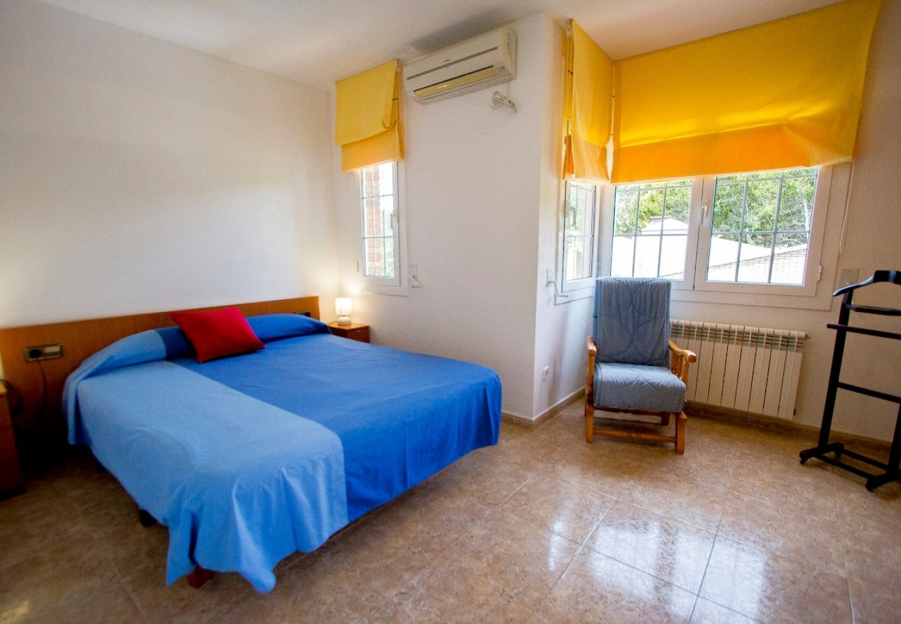 Villa in Torrelles de Llobregat - Nature & Tranquility only 25km from Barcelona 