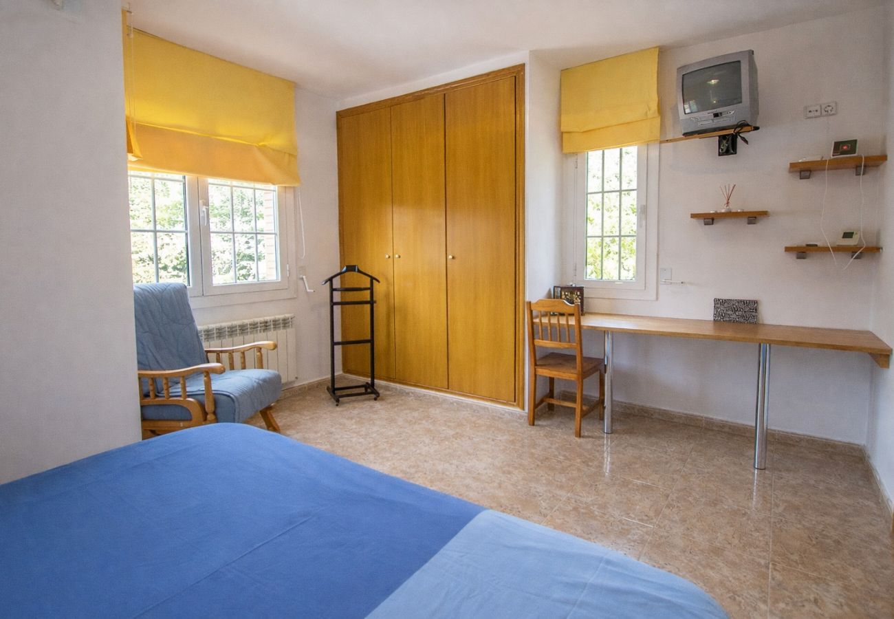 Villa in Torrelles de Llobregat - Nature & Tranquility only 25km from Barcelona 