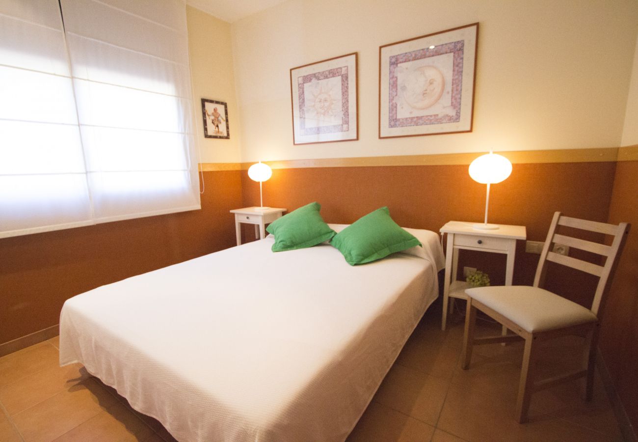 Villa in Sant Feliu de Codines - Lux views and heated pool for 25 pax 35min to BCN