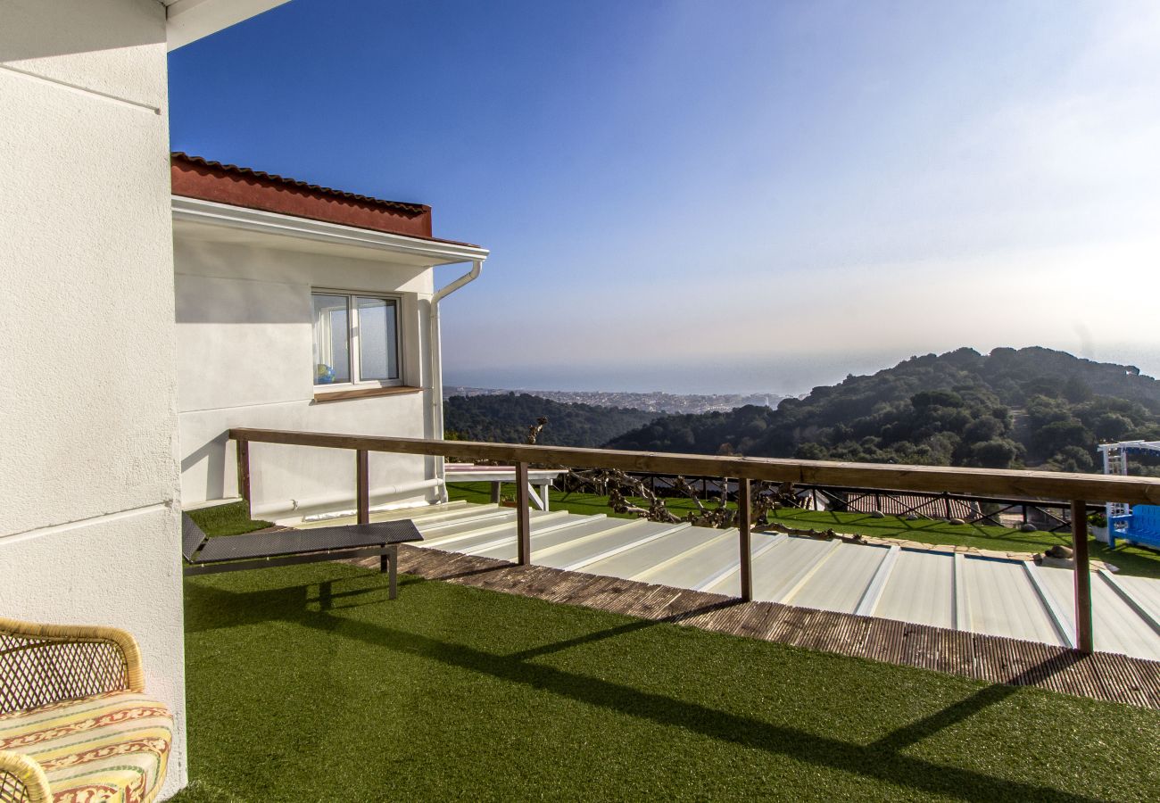 Villa in Malgrat de Mar - Stunning sea views – just 2km to town and beach!