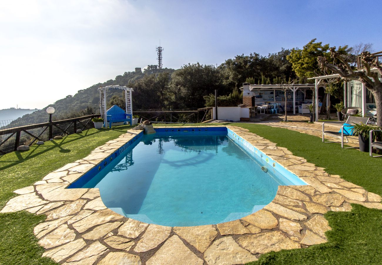 Villa in Malgrat de Mar - Stunning sea views – just 2km to town and beach!