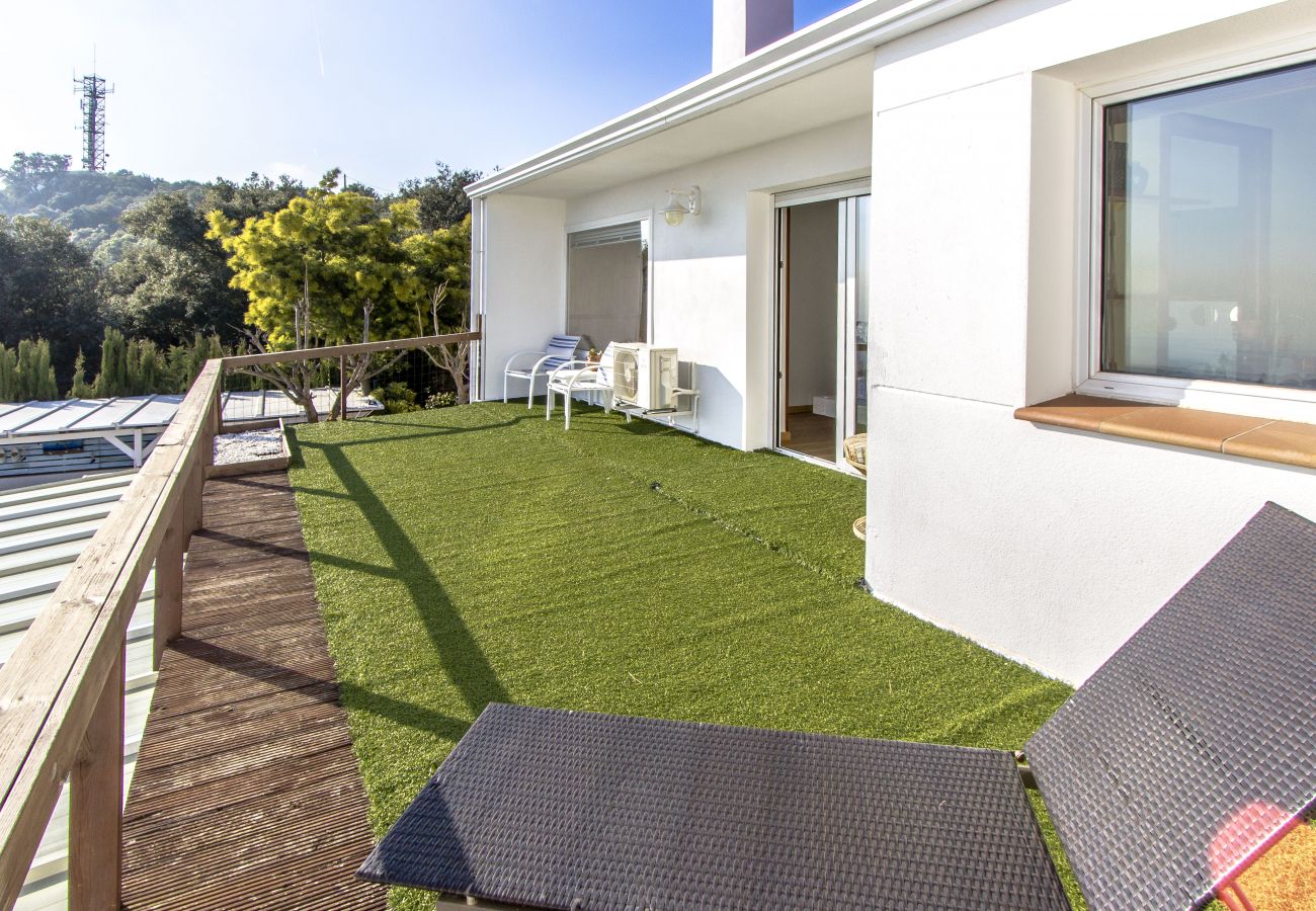 Villa in Malgrat de Mar - Stunning sea views – just 2km to town and beach!