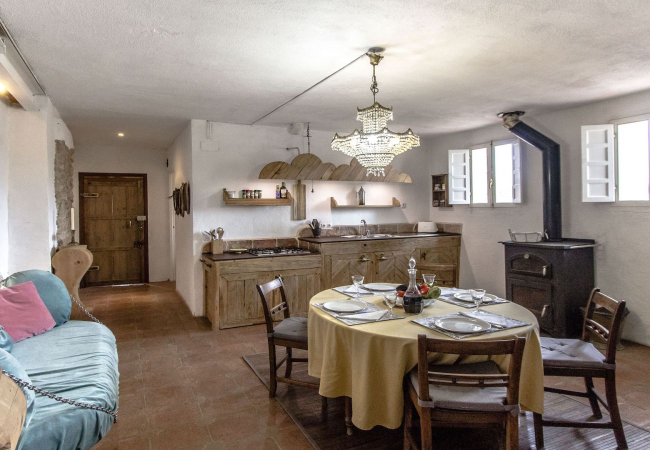 Villa in Vila-Rodona - Breathtaking 18th Century Converted Convent!