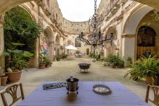 Villa in Vila-Rodona - Breathtaking 18th Century Converted...