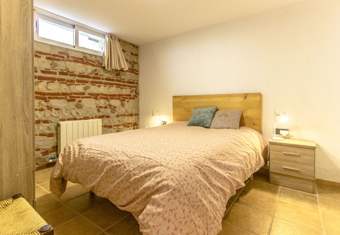 Villa in Cunit - Fab Fun - beach, forest and village center 1km