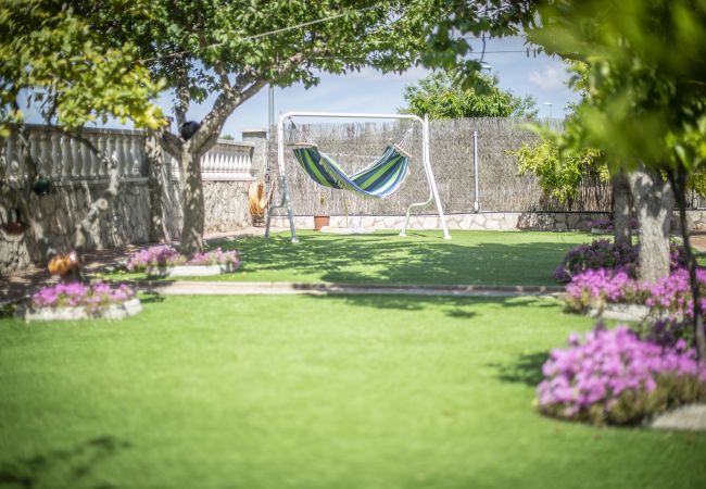 Villa in Calafell - Tranquil nature 