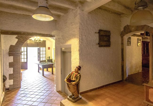 Villa in Bigues i Riells - Your own private hotel 30 min to BCN for 25 guests Villa in Bigues i Riells - Your own private hotel 30 min to BCN for 25 guests