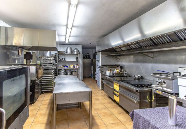Villa in Bigues i Riells - Your own private hotel 30 min to BCN for 25 guests Villa in Bigues i Riells - Your own private hotel 30 min to BCN for 25 guests