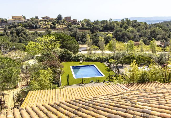 Villa in Bigues i Riells - Your own private hotel 30 min to BCN for 25 guests