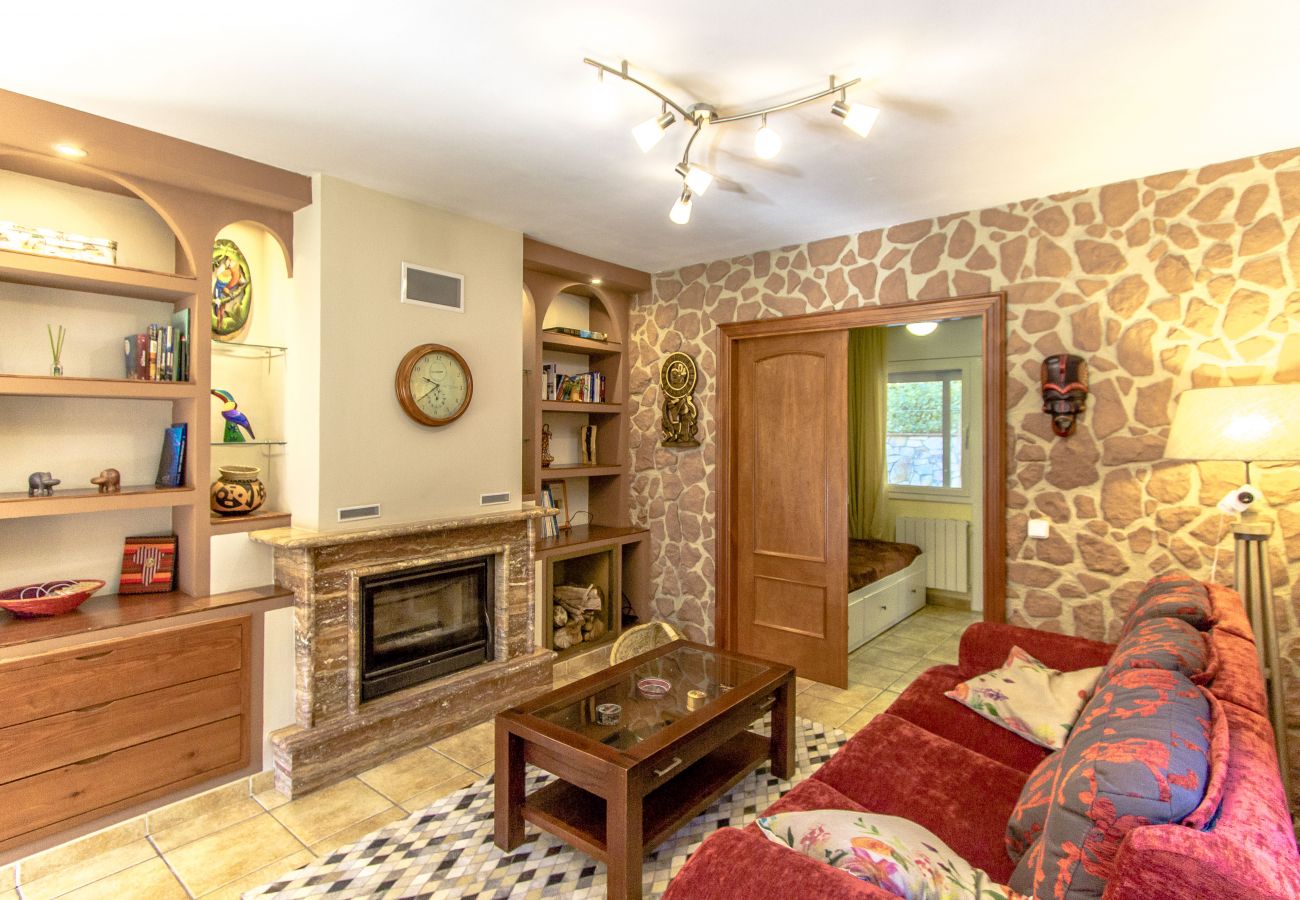 Villa in Sant Celoni -  Mediterranean Sanctuary w/ pool & JACUZZI near BCN
