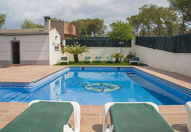 Villa in Calafell - Quiet Costa Dorada countryside just 6 km to beach!