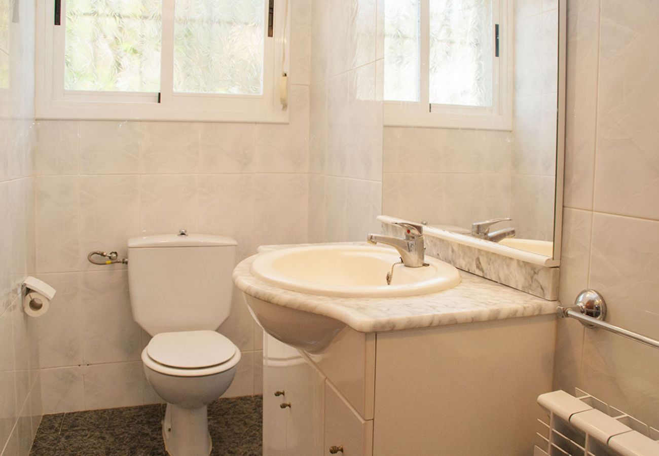 Villa in Calafell - Quiet Costa Dorada countryside just 6 km to beach!