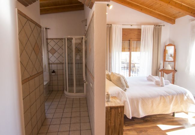 Villa in Sant Pau d’Ordal - Indoor AND outdoor pools, Sauna, Gym, Games Area Villa in Sant Pau d’Ordal - Indoor AND outdoor pools, Sauna, Gym, Games Area