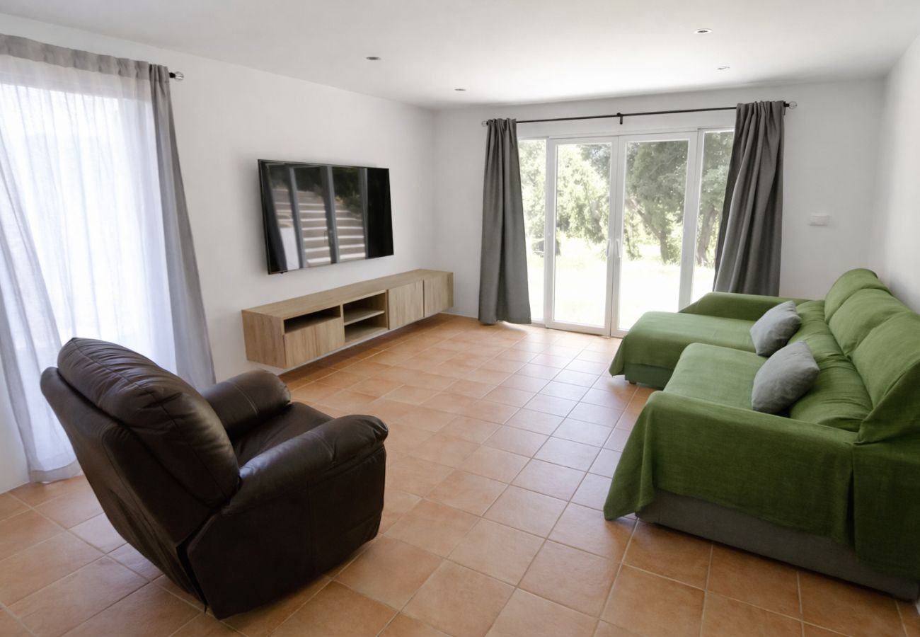 Villa in Tordera - Ultimate tranquility in rural Costa Brava!