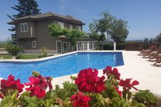 Villa in Alcover - Close to Salou and just steps from the...