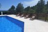 Villa in Alcover - Close to Salou and just steps from the village! Villa in Alcover - Close to Salou and just steps from the village!