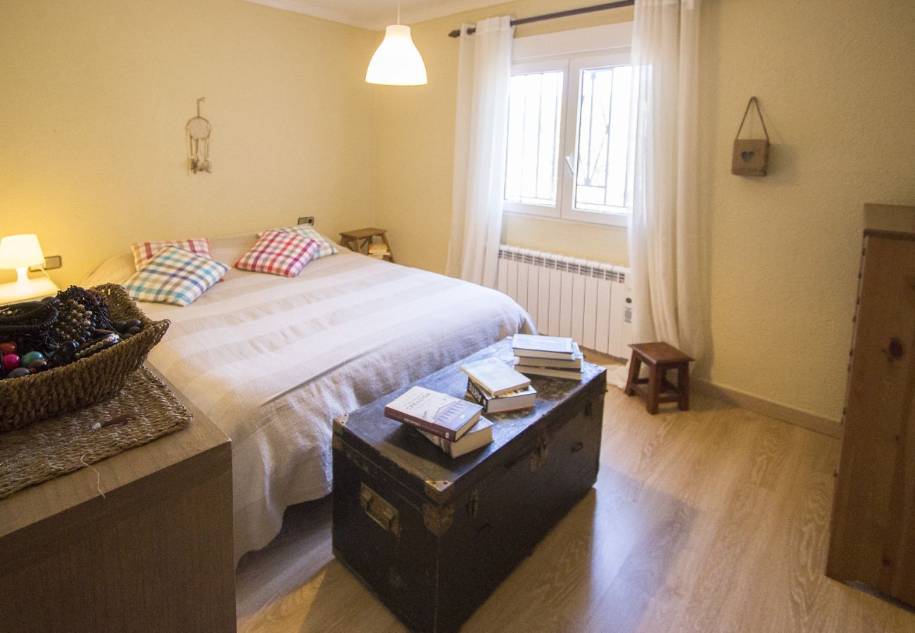 Villa in Tortosa - Villa Tortosa, only 20km to Costa Dorada beaches! 